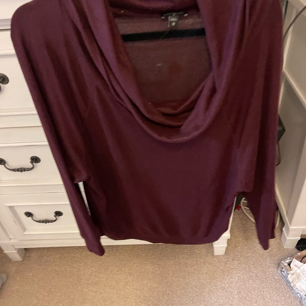Women's Cowl Neck Sweater - Burgundy Express Medium